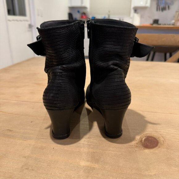 Arche Black Mid Leather Side Zip boot with Buckle Size 38 - Picture 3 of 5
